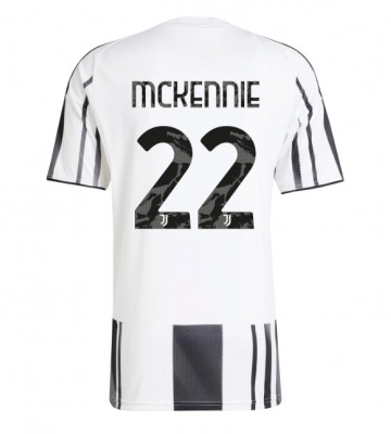 Juventus Weston McKennie #22 Primera Equipación 2025-26 Manga Corta Juventus Weston McKennie #22 Primera Equipación 2025-26 Manga Corta